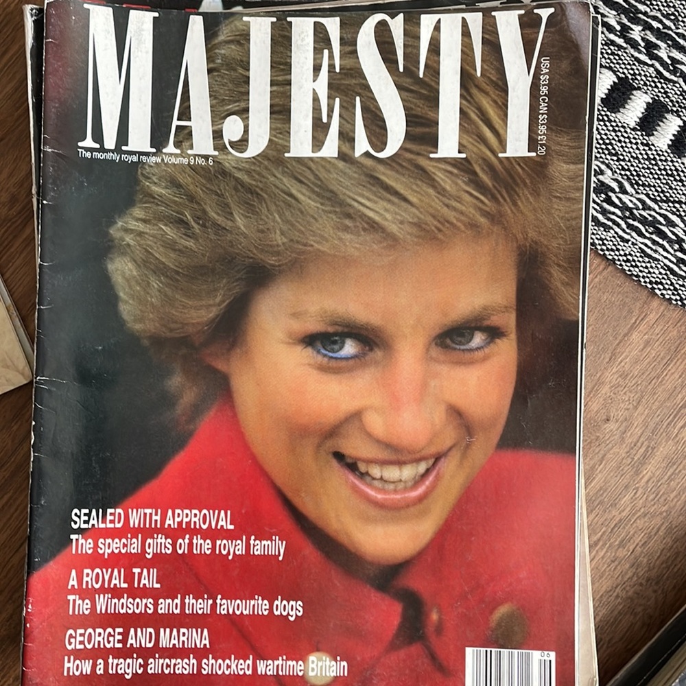Vintage Princess Diana magazines - Picture 3 of 5